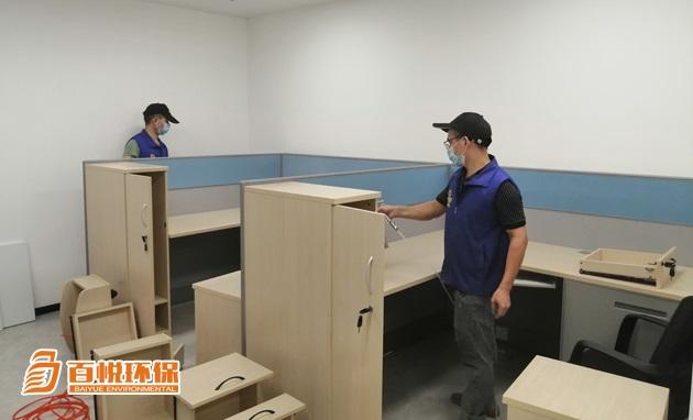 辦公樓不通風如何除甲醛？佛山百悅環保有方法